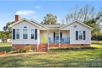 412 Caswell Avenue, Bessemer City, NC 28016 - Photo 1