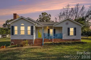 412 Caswell Ave, Bessemer City, NC 28016 - Photo 22