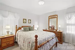 1745 Northbrook Dr, Charlotte, NC 28216 - Photo 16