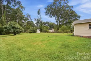 1745 Northbrook Dr, Charlotte, NC 28216 - Photo 26