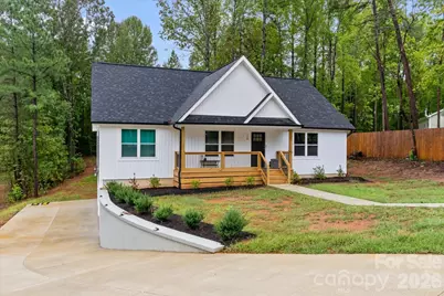 110 S Yadkin River Road, Statesville, NC 28625 - Photo 2