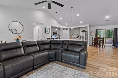110 S Yadkin River Road, Statesville, NC 28625 - Photo 6