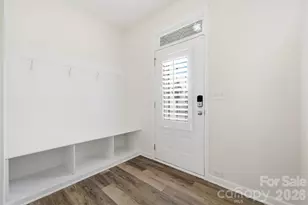 13422 Savannah Point Dr, Charlotte, NC 28273 - Photo 2
