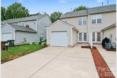 6172 Prosperity Church Road, Charlotte, NC 28269 - Photo 34