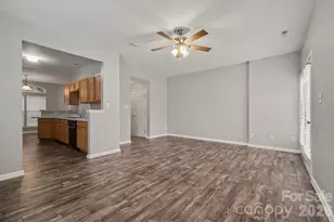 6172 Prosperity Church Rd, Charlotte, NC 28269 - Photo 16