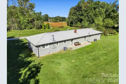 17 Randolph Avenue, Flat Rock, NC 28731 - Photo 20