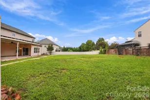 13104 Red Vulcan Ct, Charlotte, NC 28213 - Photo 40