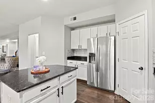 13104 Red Vulcan Ct, Charlotte, NC 28213 - Photo 14