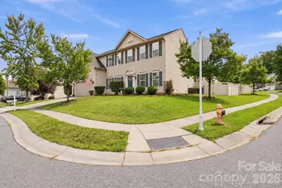 13104 Red Vulcan Court, Charlotte, NC 28213 - Photo 4