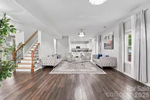 13104 Red Vulcan Ct, Charlotte, NC 28213 - Photo 10
