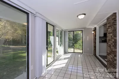 418 Meadow View Drive, Gastonia, NC 28054 - Photo 14