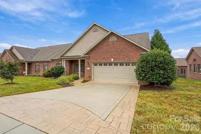 808 3rd Street NE, Conover, NC 28613 - Photo 4