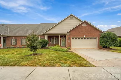 808 3rd Street NE, Conover, NC 28613 - Photo 2