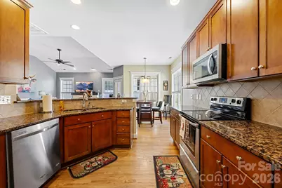 125 Water Oak Drive, Mooresville, NC 28117 - Photo 8