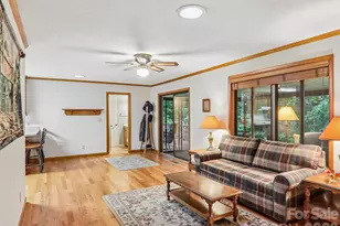 126 Brandon Rd, Hendersonville, NC 28739 - Photo 6