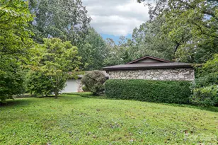126 Brandon Rd, Hendersonville, NC 28739 - Photo 2
