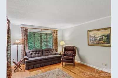 126 Brandon Road, Hendersonville, NC 28739 - Photo 10
