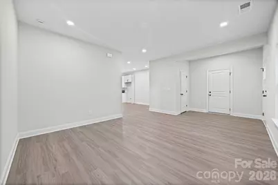 600 W Lewis Street, Dallas, NC 28034 - Photo 6
