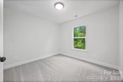600 W Lewis Street, Dallas, NC 28034 - Photo 24