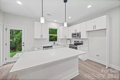 600 W Lewis Street, Dallas, NC 28034 - Photo 12