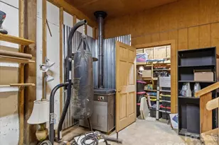 3206 Fork Mountain Rd, Bakersville, NC 28705 - Photo 30