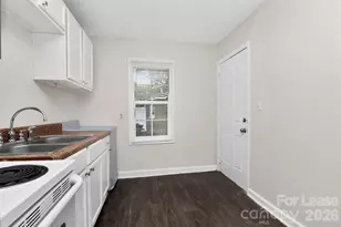 4030 Bearwood Ave, Charlotte, NC 28205 - Photo 12