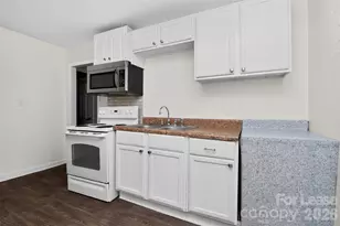 4030 Bearwood Ave, Charlotte, NC 28205 - Photo 14