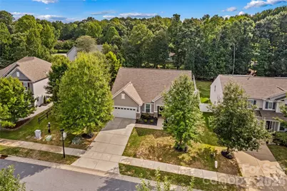 111 Paradise Hills Circle, Mooresville, NC 28115 - Photo 2