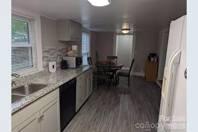 327 Aycock Street NE, Concord, NC 28025 - Photo 10