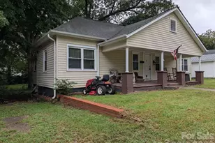 327 Aycock St NE, Concord, NC 28025 - Photo 4