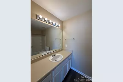 5433 Peachwood Drive, Charlotte, NC 28216 - Photo 10