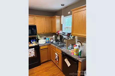 2320 Chantilly Court, Kannapolis, NC 28081 - Photo 2
