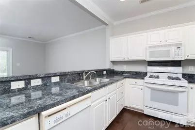 14925 Scothurst Lane, Charlotte, NC 28277 - Photo 6