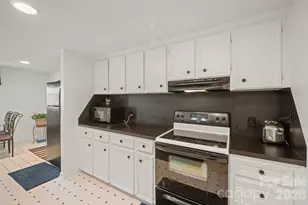 370 Shiloh Rd, Statesville, NC 28677 - Photo 18