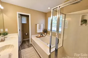 7402 Shiras Ct, Charlotte, NC 28273 - Photo 14