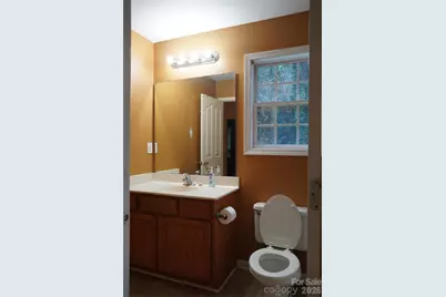 2740 Meadow Knoll Drive, Charlotte, NC 28269 - Photo 10
