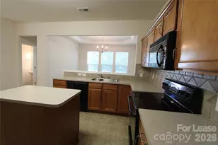 11103 Cypress View Dr, Charlotte, NC 28262 - Photo 18