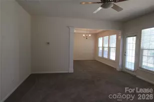 11103 Cypress View Dr, Charlotte, NC 28262 - Photo 10