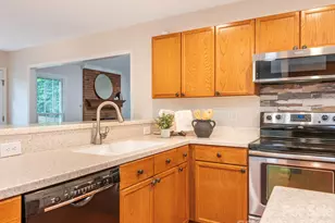 1207 Matthews Plantation Dr, Matthews, NC 28105 - Photo 12