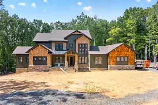 9215 Island Point Rd, Charlotte, NC 28278 - Photo 14