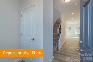 5406 Porterhouse Wy, Charlotte, NC 28215 - Photo 2