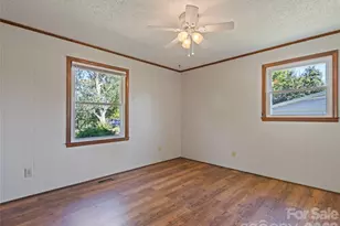 1188 Eastbrook Dr, Hendersonville, NC 28720 - Photo 22