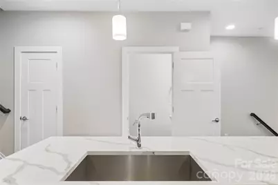 512 Sedgefield Park Drive, Charlotte, NC 28203 - Photo 20