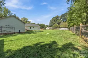 2481 Shelton Ave, Statesville, NC 28677 - Photo 40