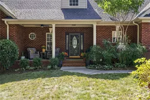 232 Pebble Stone Ln, Matthews, NC 28104 - Photo 42