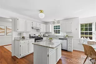 717 Fredricksburg Rd, Matthews, NC 28105 - Photo 10