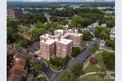 301 W 10th Street #107, Charlotte, NC 28202 - Photo 16