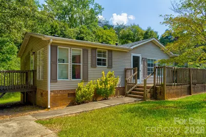 1233 Forest Ridge Drive, Bessemer City, NC 28016 - Photo 1
