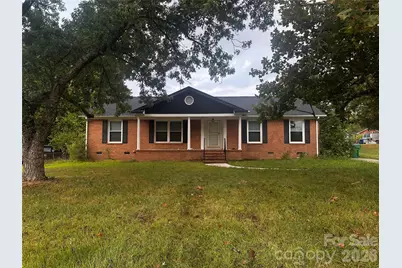 3105 Woodview Drive, High Point, NC 27265 - Photo 1