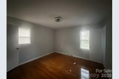 3105 Woodview Drive, High Point, NC 27265 - Photo 6
